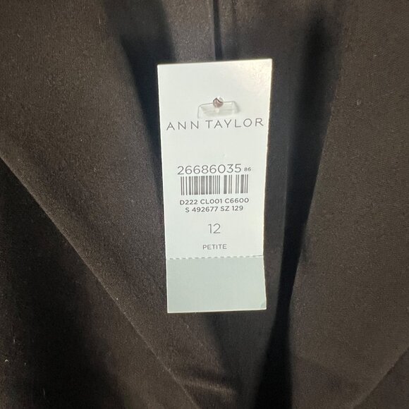 NWT Ann Taylor The Petite Long Two-Button Blazer in Seasonless Stretch Size 12P - Picture 4 of 9
